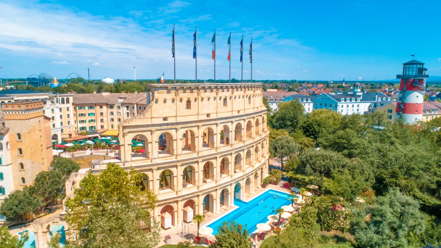 The Colosseo hotel courtyard, pool, and Roman-inspired architecture at Europa-Park.